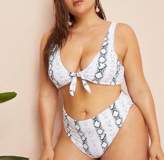 Translation missing: en.Sexy plus size knotted high waist ladies swimwear